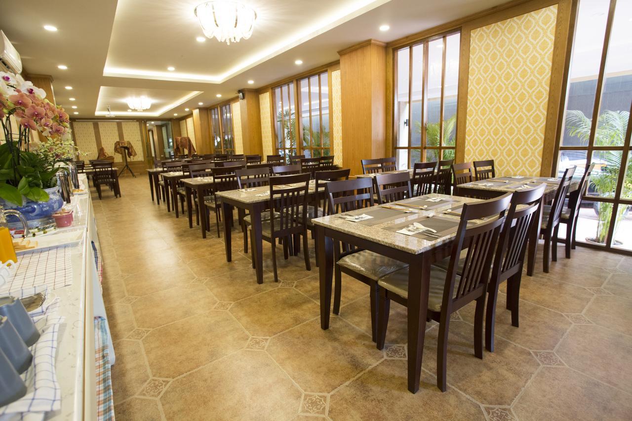 J&Y Hotel Latphrao 35 Bangkok Luaran gambar
